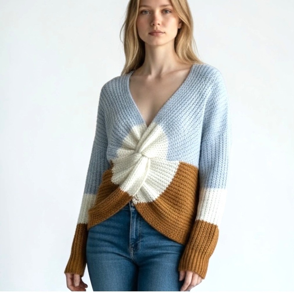 Full Circle Trends Colorblock Twist Front Sweater Women Large Blue‎ Brown